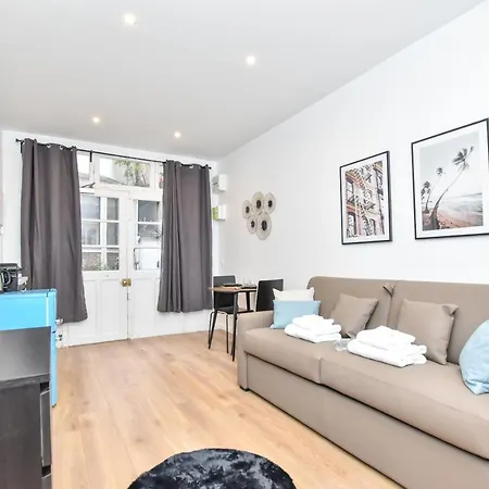 Apartament Cmg Bonne Nouvelle / Fbg Poissonniere Paryż