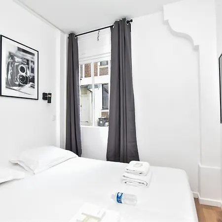 Cmg Bonne Nouvelle / Fbg Poissonniere *